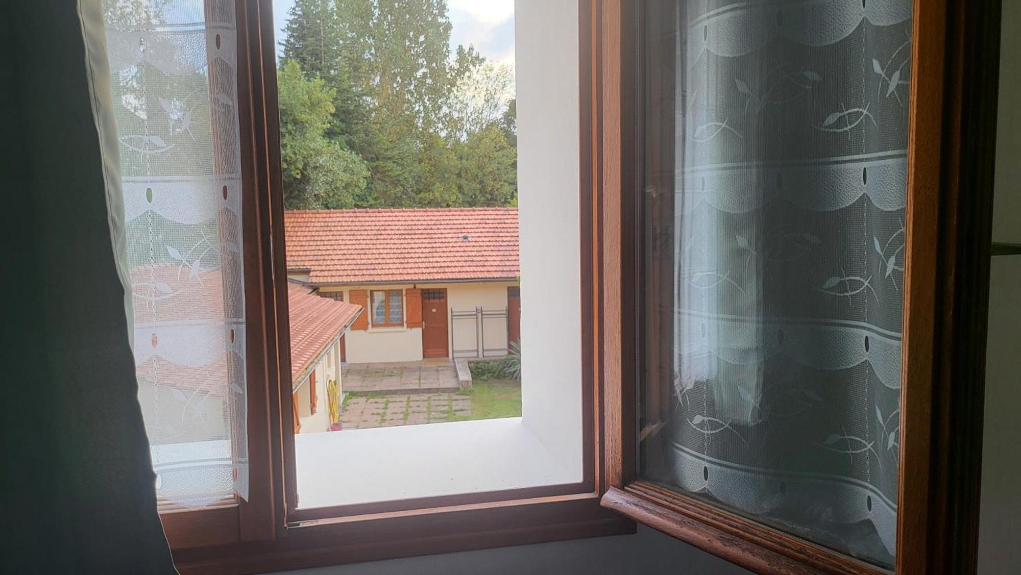 A La Vielle Halle Souppes-sur-Loing Exterior photo