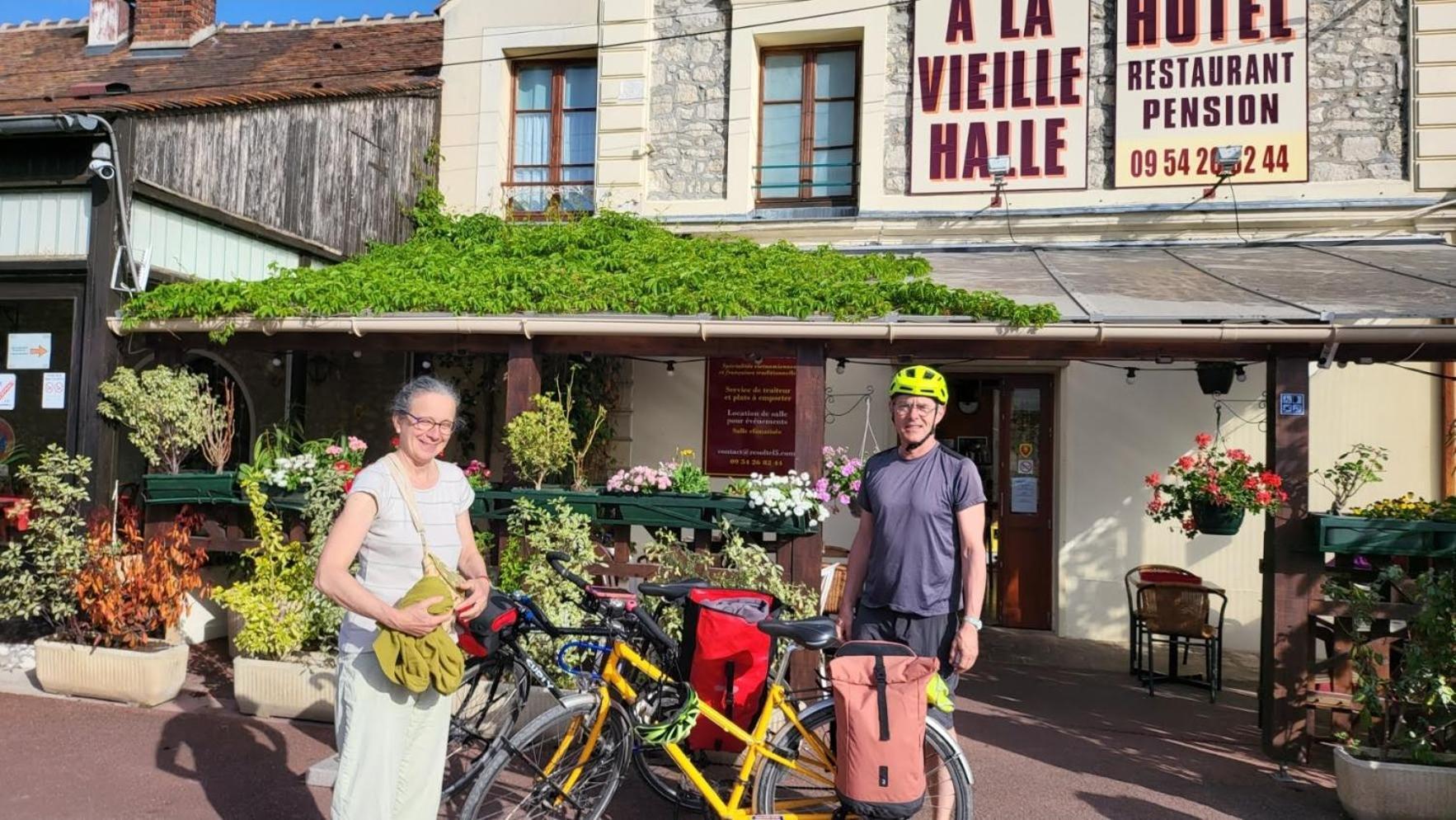 A La Vielle Halle Souppes-sur-Loing Exterior photo